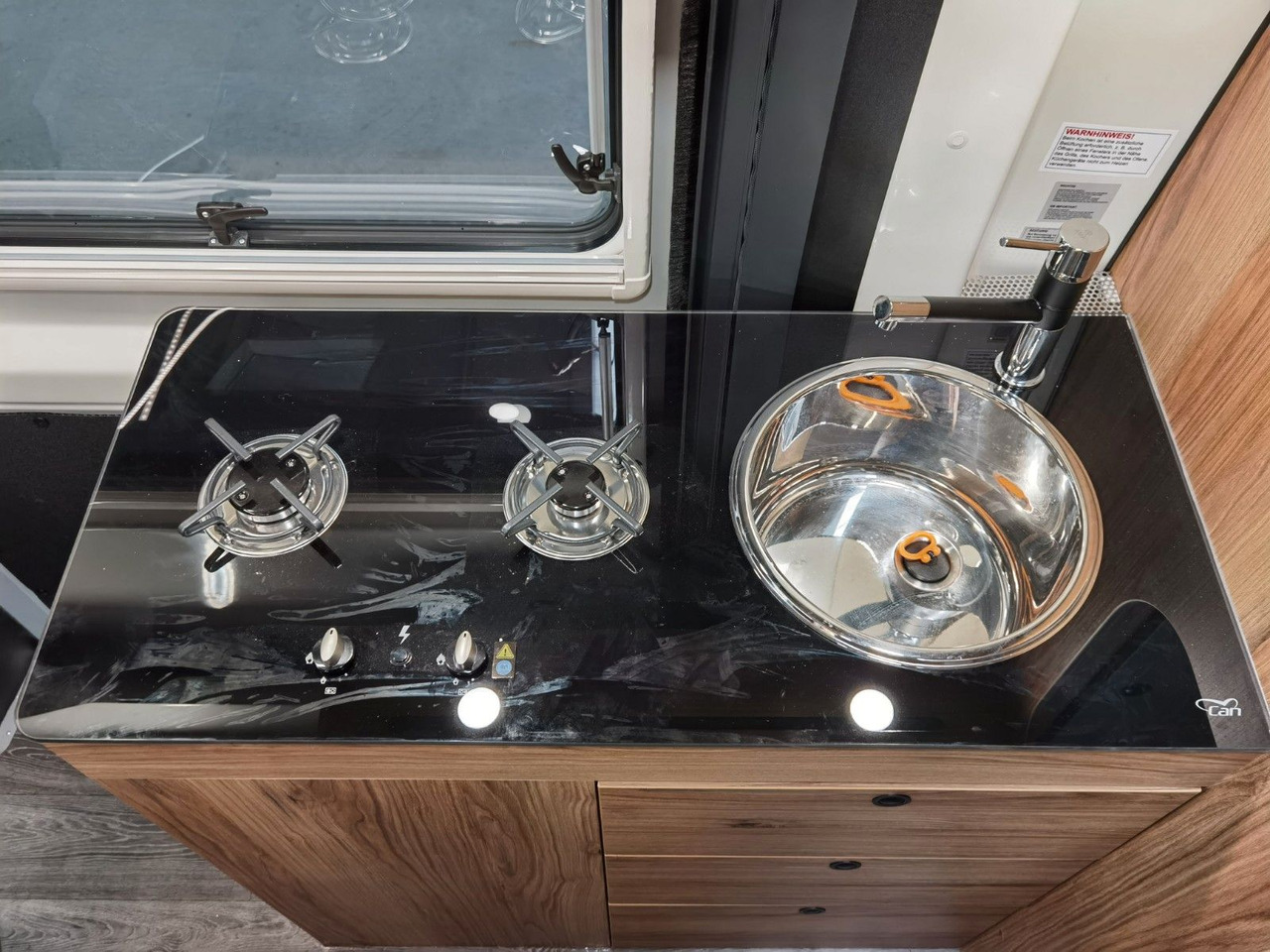 Lizingu i  Karmann DEXTER 600 / -2026-/ EINZELBETTEN  & BAR VERSION Karmann DEXTER 600 / -2026-/ EINZELBETTEN  & BAR VERSION: foto 18