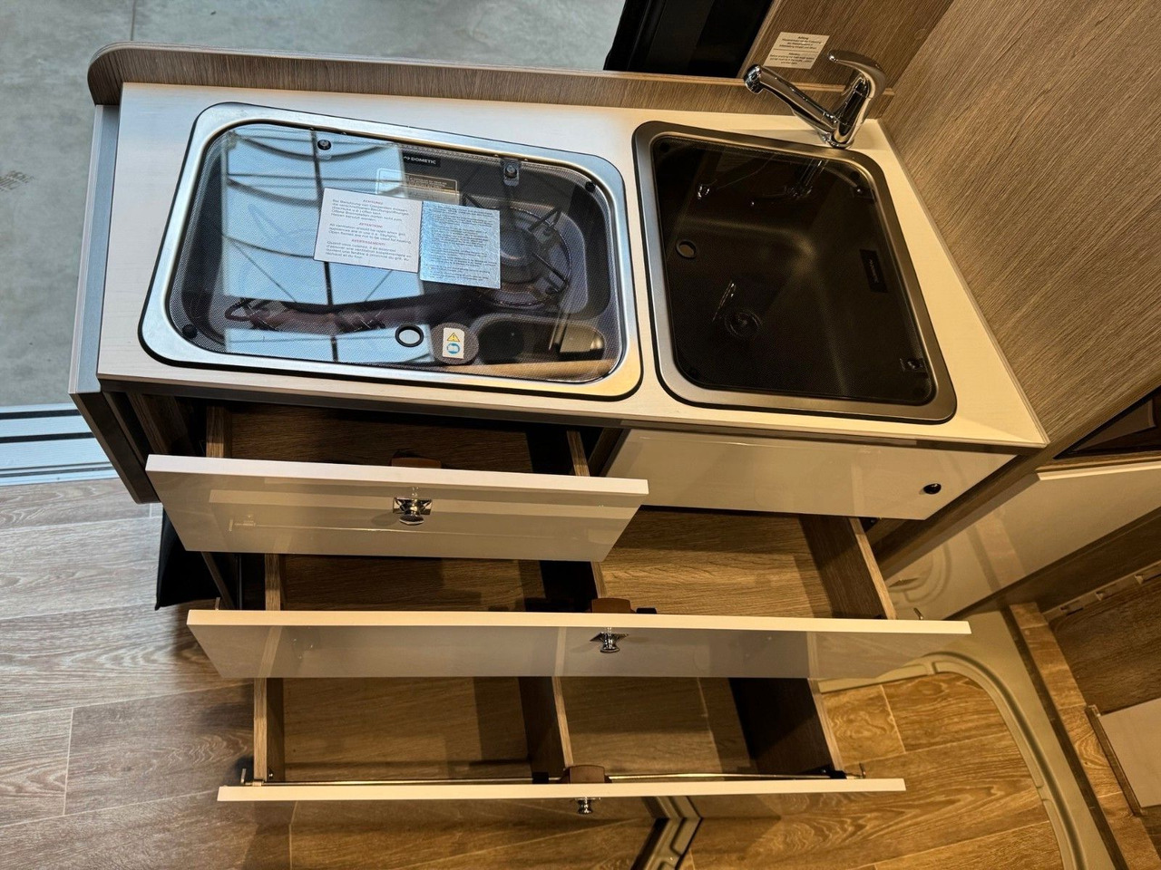 Furgon kampingu Pössl 2WIN R PLUS / 165PS / 1.HAND / AHK / NAVI / ALU.: foto 19