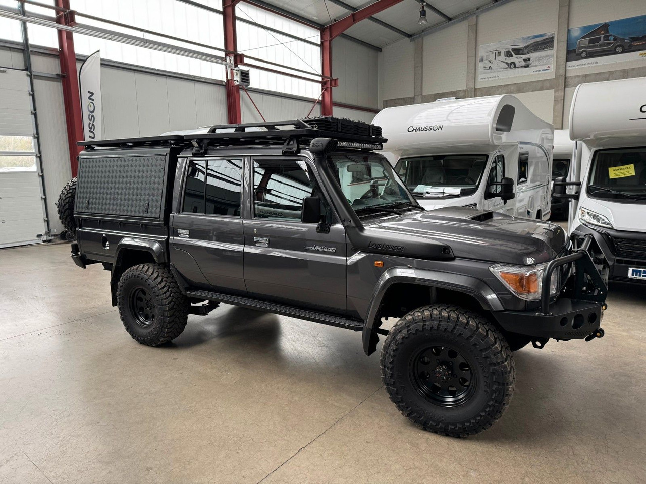 Toyota GRJ 79 DC - VX LIMITED / VIELE EXTRAS - SUV: foto 4 Toyota GRJ 79 DC - VX LIMITED / VIELE EXTRAS - SUV: foto 4