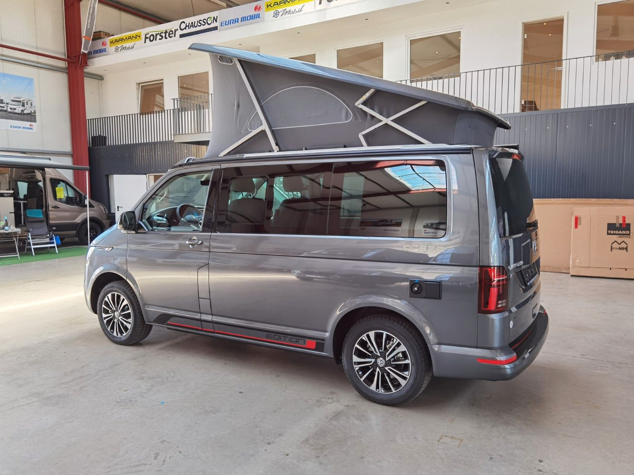 Volkswagen T6.1 CALIFORNIA OCEAN EDITION / DSG / NAVI / ACC - Furgon pasagjerësh: foto 5 Volkswagen T6.1 CALIFORNIA OCEAN EDITION / DSG / NAVI / ACC - Furgon pasagjerësh: foto 5