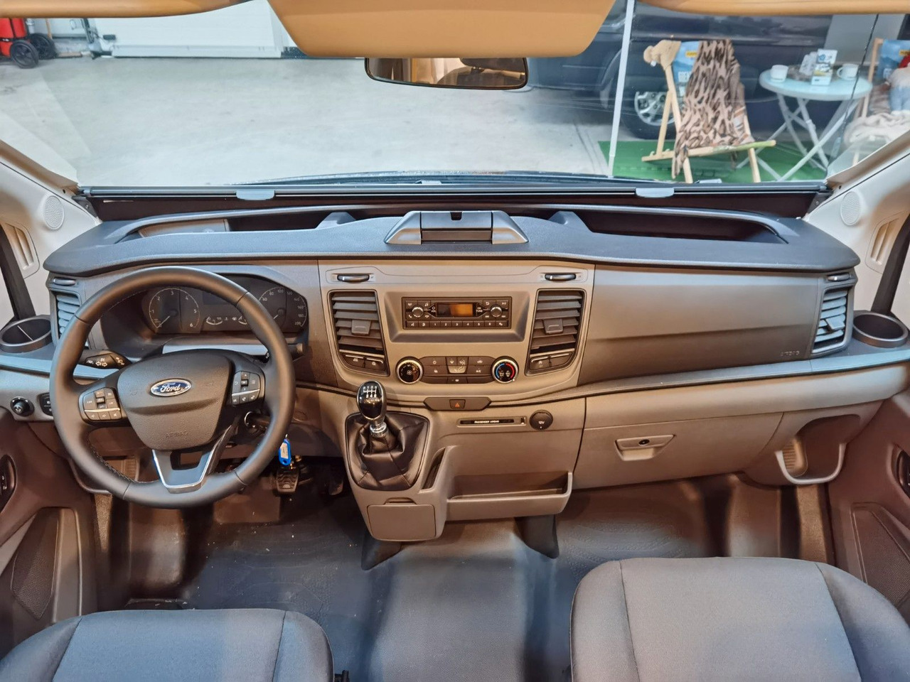 Lizingu i  Weinsberg CARALOFT 650 MF / 155PS / TOP - AUSSTATTUNG Weinsberg CARALOFT 650 MF / 155PS / TOP - AUSSTATTUNG: foto 11