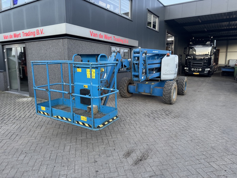 Genie Z45/25J Knikarmhoogwerker 16M werkhoogte 4X4 Deutz Diesel 2000 - Krah me çernjerë: foto 3 Genie Z45/25J Knikarmhoogwerker 16M werkhoogte 4X4 Deutz Diesel 2000 - Krah me çernjerë: foto 3