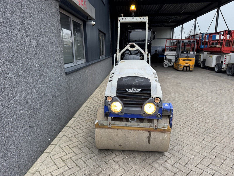 Hamm HD 10 VV Trilwals / Road Roller / Tandemwalze 2014 Kubota Diesel - Rul: foto 4 Hamm HD 10 VV Trilwals / Road Roller / Tandemwalze 2014 Kubota Diesel - Rul: foto 4