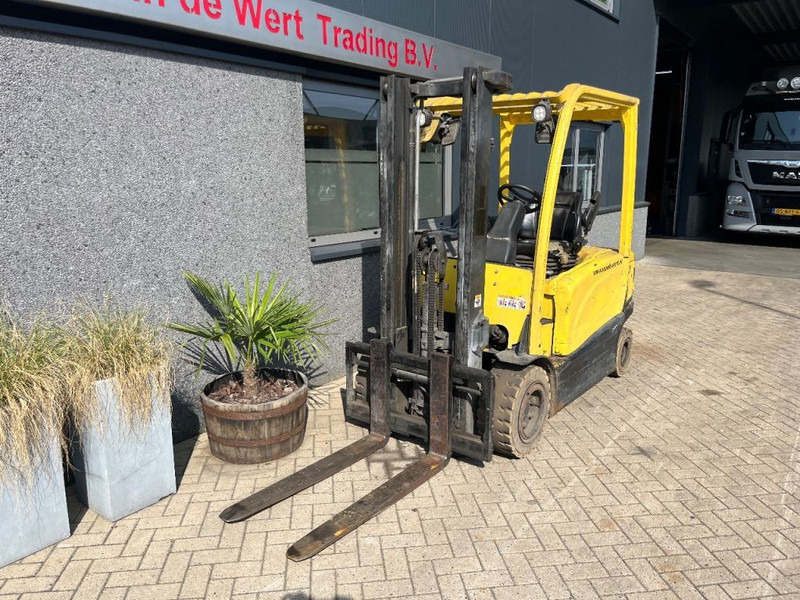 Hyster J 3.0 XN - Pirun elektrik: foto 4 Hyster J 3.0 XN - Pirun elektrik: foto 4