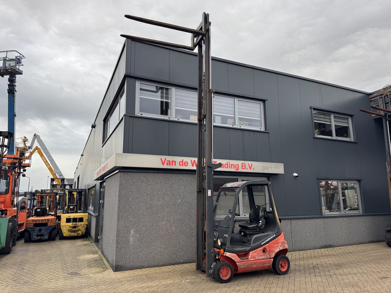 Pirun më gaz Linde H16T-03 Triplex 540 Freelift / Sideshift LPG 2006: foto 7