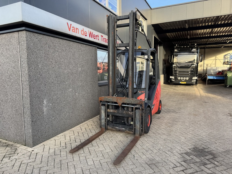 Linde H30D-02 Duplo 450 Sideshift / Vorkversteller VW Diesel 2014 - Pirun më naftë: foto 5 Linde H30D-02 Duplo 450 Sideshift / Vorkversteller VW Diesel 2014 - Pirun më naftë: foto 5