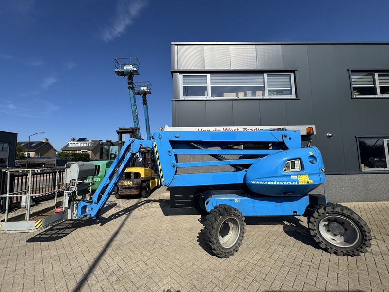 Manitou 160 ATJ 4x4x4 Knikarm hoogwerker / Arbeitsbuhne 16.21M Werkhoogte 4x4x4 2012 Diesel - Krah me çernjerë: foto 1 Manitou 160 ATJ 4x4x4 Knikarm hoogwerker / Arbeitsbuhne 16.21M Werkhoogte 4x4x4 2012 Diesel - Krah me çernjerë: foto 1