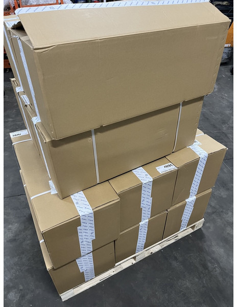 HEFTRUCK TANK 36ltr LPG-GAS-VULBAAR inclusief heftruck koppeling - Pajisje për trajtimin e materialeve: foto 3 HEFTRUCK TANK 36ltr LPG-GAS-VULBAAR inclusief heftruck koppeling - Pajisje për trajtimin e materialeve: foto 3