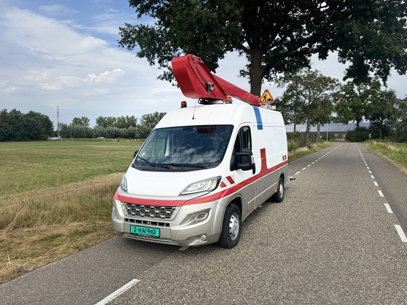 Peugeot BOXER 2.2HDI 12.5mtr werkhoogte 2016 - Platformë ajrore e montuar në kamion: foto 2 Peugeot BOXER 2.2HDI 12.5mtr werkhoogte 2016 - Platformë ajrore e montuar në kamion: foto 2