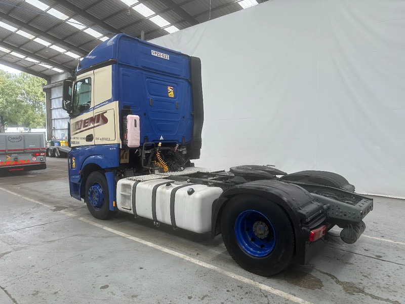 Mercedes-Benz Actros 1845 AIRCO / ADR - Gjysmë-kamion: foto 3 Mercedes-Benz Actros 1845 AIRCO / ADR - Gjysmë-kamion: foto 3