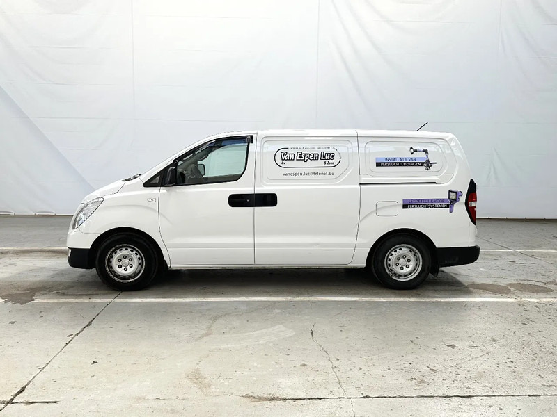 Hyundai H-1 AIRCO / EXCELLENT CONDITION / 2 SCHUIFDEUREN - 2 portes Coulissante - Furgon i vogël: foto 2 Hyundai H-1 AIRCO / EXCELLENT CONDITION / 2 SCHUIFDEUREN - 2 portes Coulissante - Furgon i vogël: foto 2