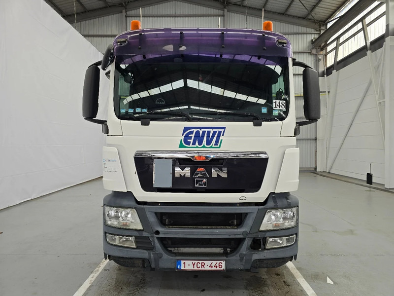MAN TGS 28.440 6x2 / EURO 5 / AIRCO / LIFTAS / 10 roues - 10 tyres - Kamion kabinë-shasi: foto 2 MAN TGS 28.440 6x2 / EURO 5 / AIRCO / LIFTAS / 10 roues - 10 tyres - Kamion kabinë-shasi: foto 2