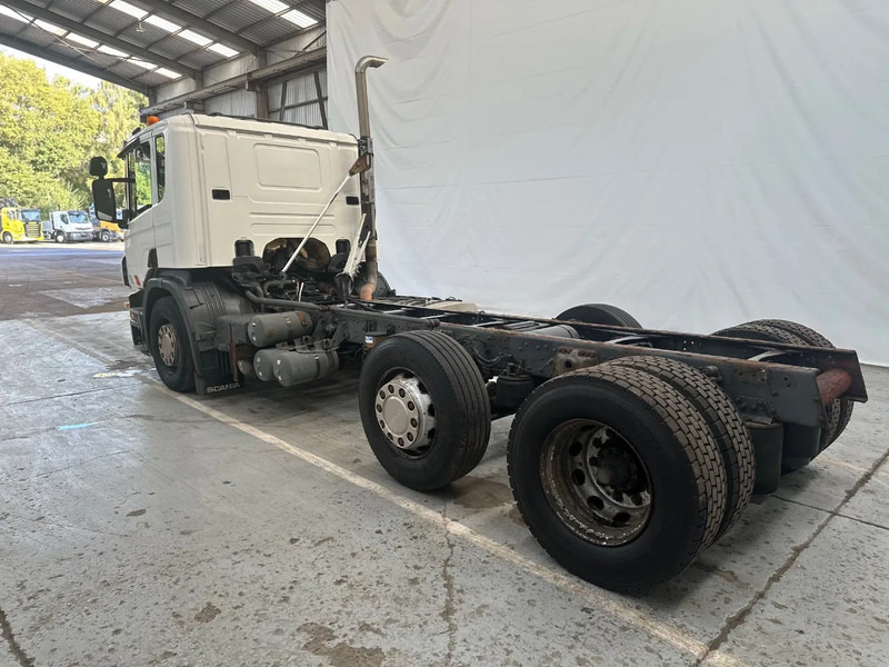 Scania P230 6X2 / Essieu relevable directionnel / Stuurbare liftas / Steerable lift axle / RETARDER / 481205 - Kamion kabinë-shasi: foto 3 Scania P230 6X2 / Essieu relevable directionnel / Stuurbare liftas / Steerable lift axle / RETARDER / 481205 - Kamion kabinë-shasi: foto 3
