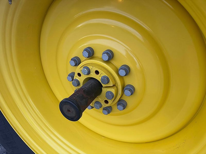 John Deere 6R150 AP 50KM 2024 165 UUR DEMO!!! - Traktor: foto 5 John Deere 6R150 AP 50KM 2024 165 UUR DEMO!!! - Traktor: foto 5