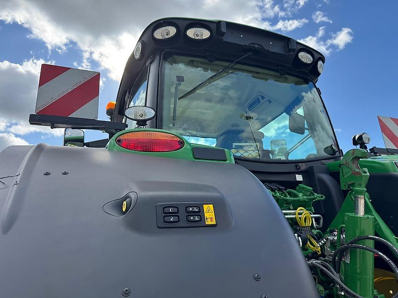John Deere 6R195 AP 50KM COMMAND-PRO G5-PLUS 2024 690 UUR!!! - Traktor: foto 5 John Deere 6R195 AP 50KM COMMAND-PRO G5-PLUS 2024 690 UUR!!! - Traktor: foto 5