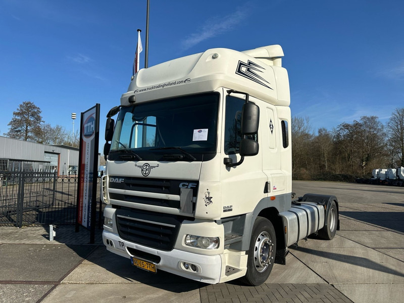 DAF FT CF85.460 SpaceCab Manual gearbox 2x Fueltank - Gjysmë-kamion: foto 2 DAF FT CF85.460 SpaceCab Manual gearbox 2x Fueltank - Gjysmë-kamion: foto 2