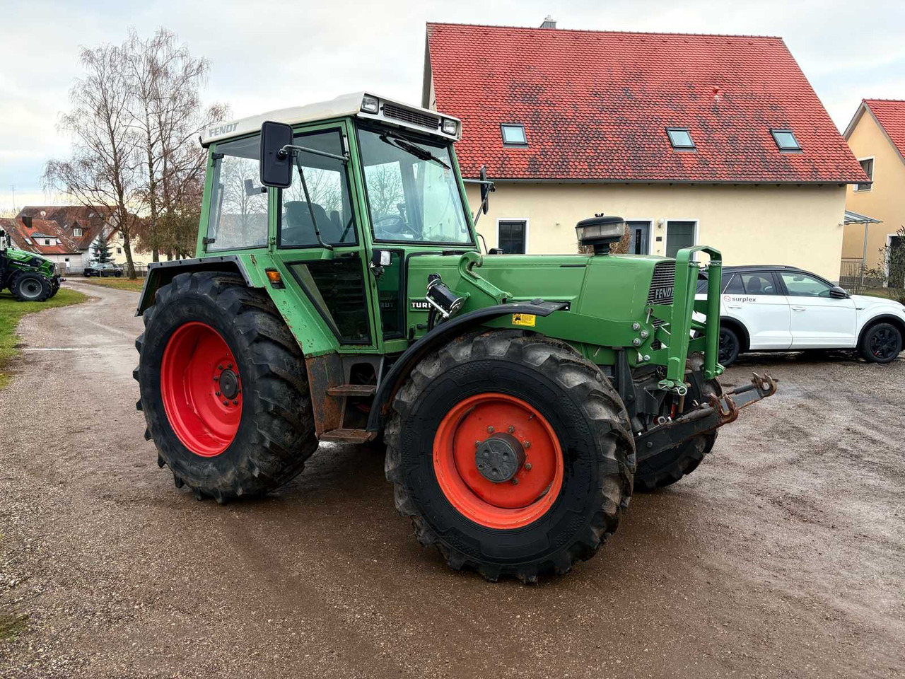 1990 FENDT FARMER 309 LSA TRACTOR - Traktor: foto 4 1990 FENDT FARMER 309 LSA TRACTOR - Traktor: foto 4