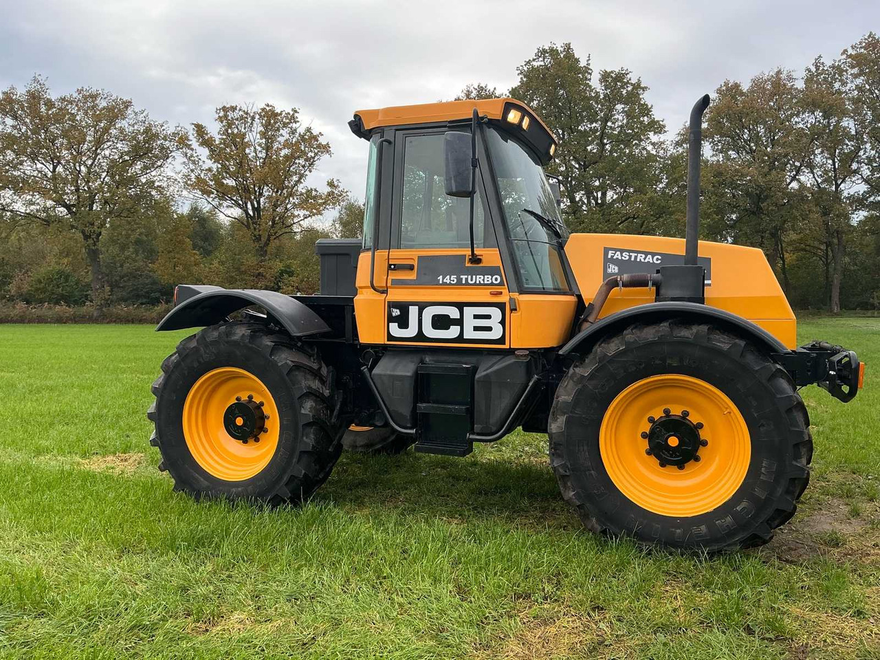 1993 JCB FASTRAC 145 TURBO ALL-WHEEL DRIVE TRACTOR - Traktor: foto 5 1993 JCB FASTRAC 145 TURBO ALL-WHEEL DRIVE TRACTOR - Traktor: foto 5