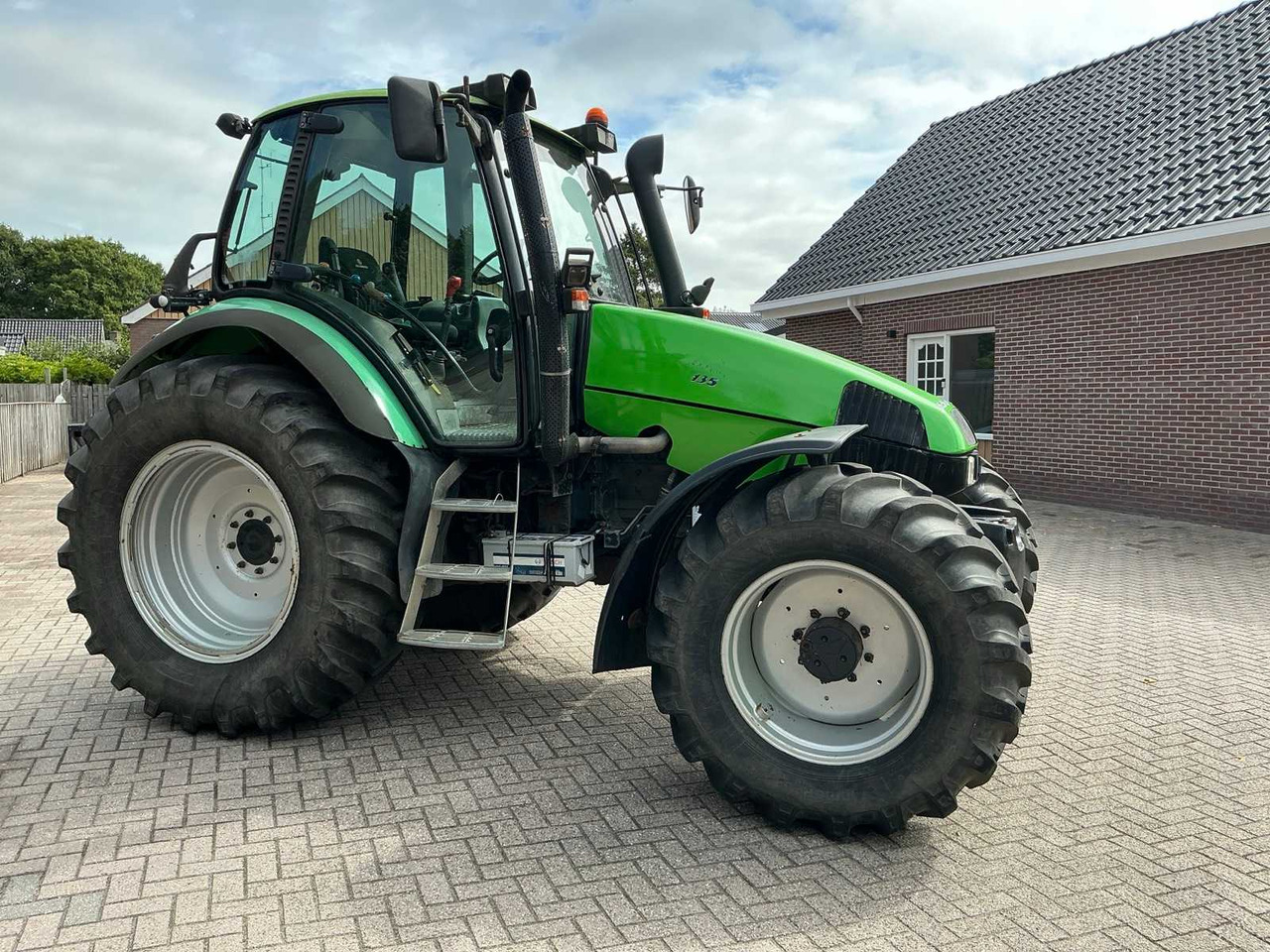 1998 DEUTZ-FAHR AGROTRON 135 MK 2 ALL-WHEEL DRIVE FARM TRACTOR - Traktor: foto 5 1998 DEUTZ-FAHR AGROTRON 135 MK 2 ALL-WHEEL DRIVE FARM TRACTOR - Traktor: foto 5