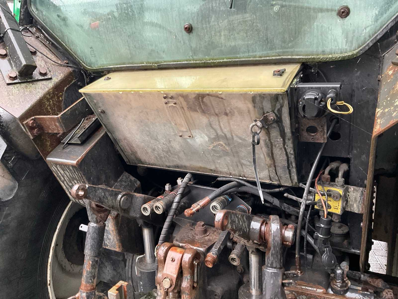 Traktor 2000 VALTRA-VALMET 6650 HITECH TWINTRAC ALL-WHEEL DRIVE FARM TRACTOR: foto 17