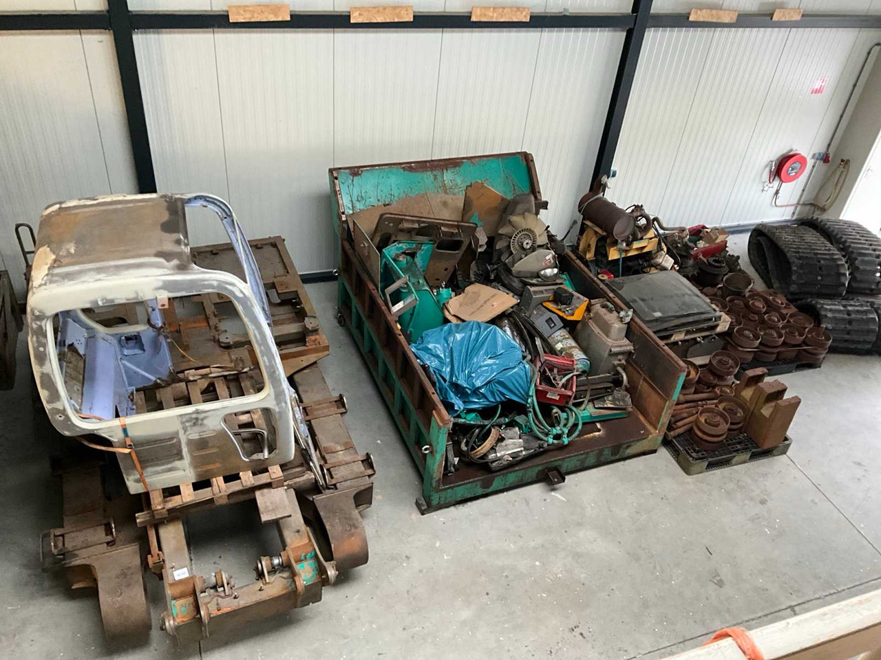 2001 KOMATSU CD 60-R ROTARY TRACK DUMPER - Minshkarkues: foto 4 2001 KOMATSU CD 60-R ROTARY TRACK DUMPER - Minshkarkues: foto 4