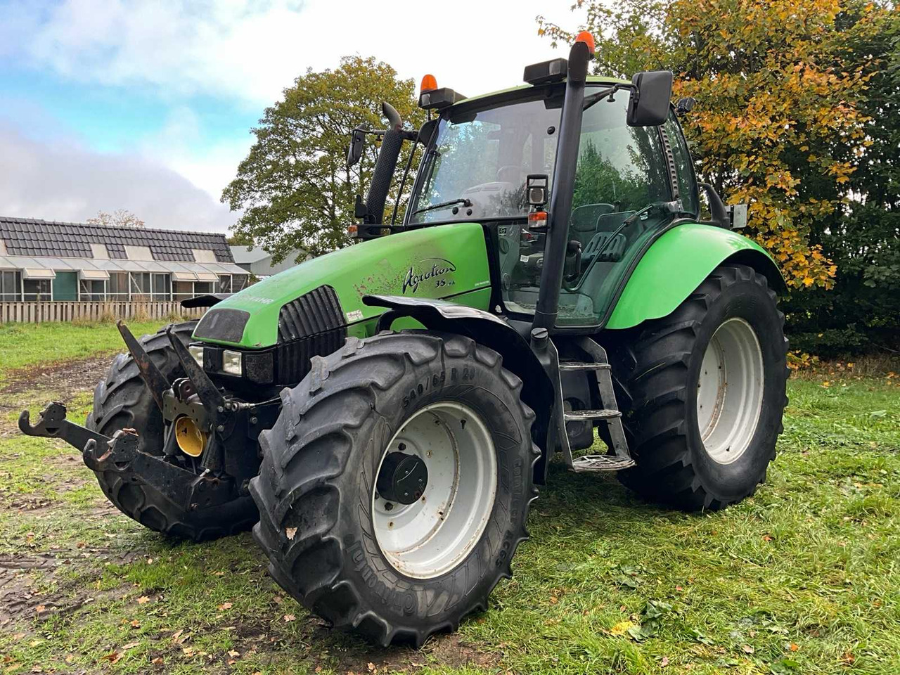 2002 DEUTZ-FAHR AGROTRON 135 MK ALL-WHEEL DRIVE FARM TRACTOR - Traktor: foto 1 2002 DEUTZ-FAHR AGROTRON 135 MK ALL-WHEEL DRIVE FARM TRACTOR - Traktor: foto 1