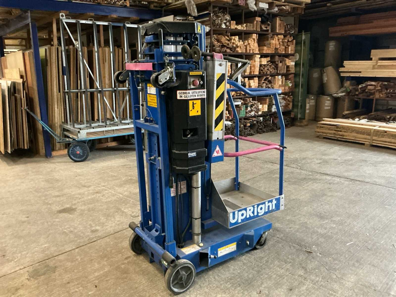 2007 UPRIGHT LL25 A-C AERIAL WORK PLATFORM - Platformë ajrore: foto 4 2007 UPRIGHT LL25 A-C AERIAL WORK PLATFORM - Platformë ajrore: foto 4