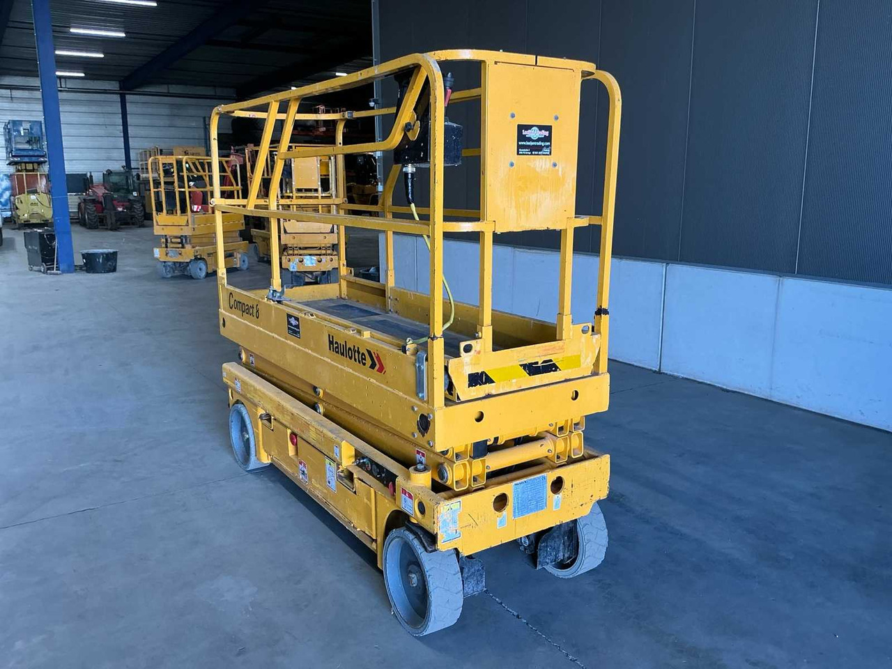 2008 HAULOTTE COMPACT 8 AERIAL PLATFORM - Platformë ajrore: foto 2 2008 HAULOTTE COMPACT 8 AERIAL PLATFORM - Platformë ajrore: foto 2