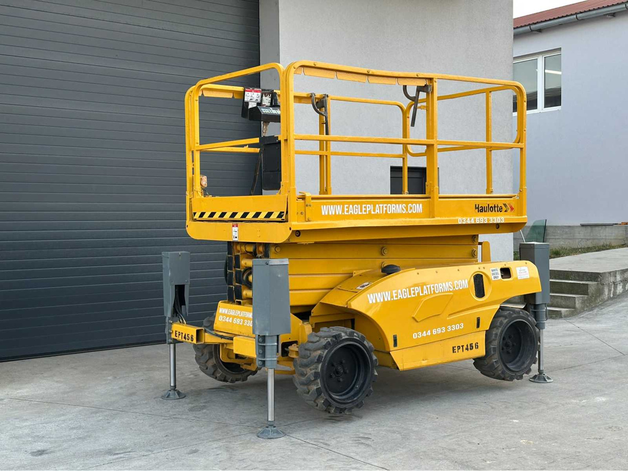 2010 HAULOTTE COMPACT 12DX AERIAL WORK PLATFORMS - Platformë ajrore: foto 2 2010 HAULOTTE COMPACT 12DX AERIAL WORK PLATFORMS - Platformë ajrore: foto 2