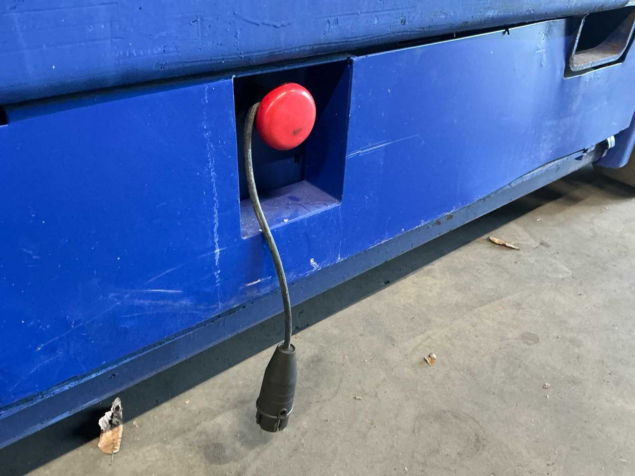 Platformë ajrore 2011 HAULOTTE COMPACT 8 AERIAL PLATFORM: foto 7 Platformë ajrore 2011 HAULOTTE COMPACT 8 AERIAL PLATFORM: foto 7