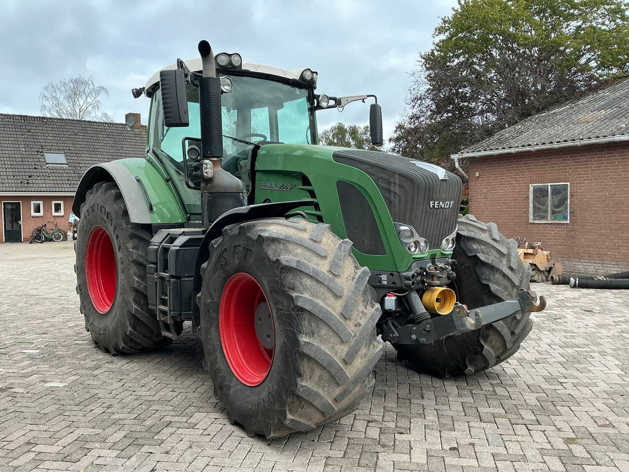 Traktor 2013 FENDT 936 VARIO ALL-WHEEL DRIVE FARM TRACTOR: foto 7