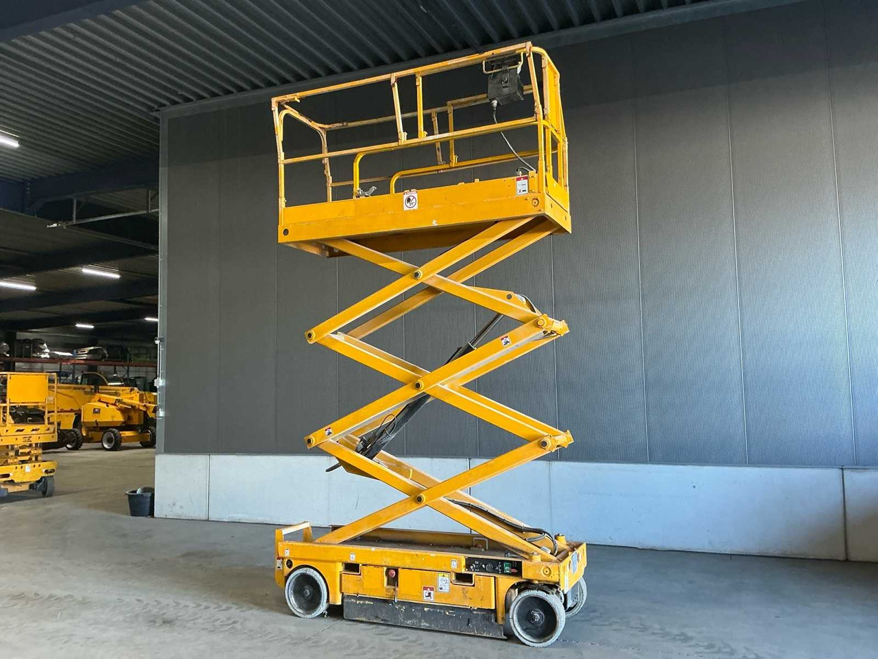 Platformë ajrore 2013 HAULOTTE COMPACT 8 AERIAL PLATFORM: foto 6 Platformë ajrore 2013 HAULOTTE COMPACT 8 AERIAL PLATFORM: foto 6