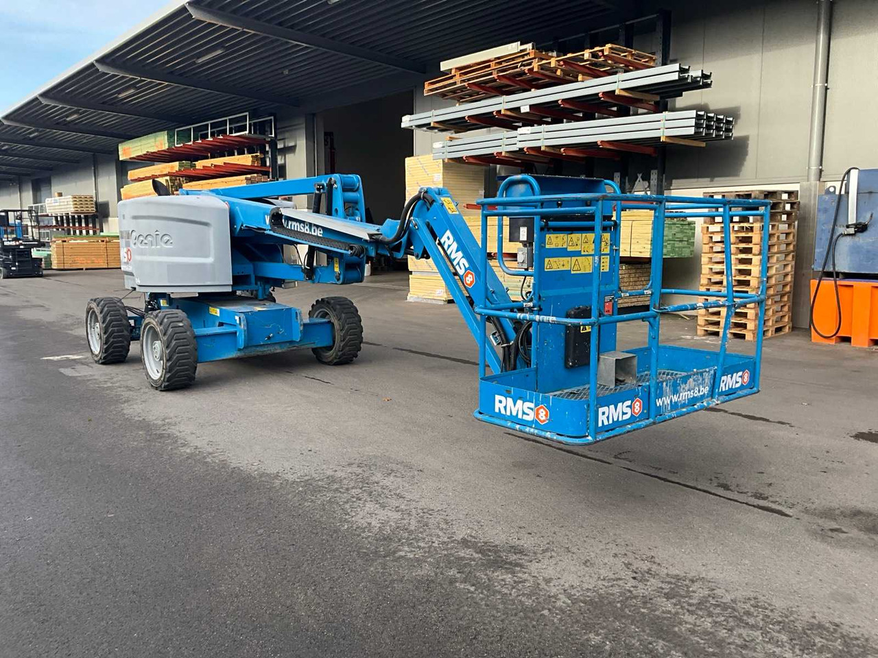 2014 GENIE Z-51/30J AERIAL PLATFORM - Platformë ajrore: foto 2 2014 GENIE Z-51/30J AERIAL PLATFORM - Platformë ajrore: foto 2