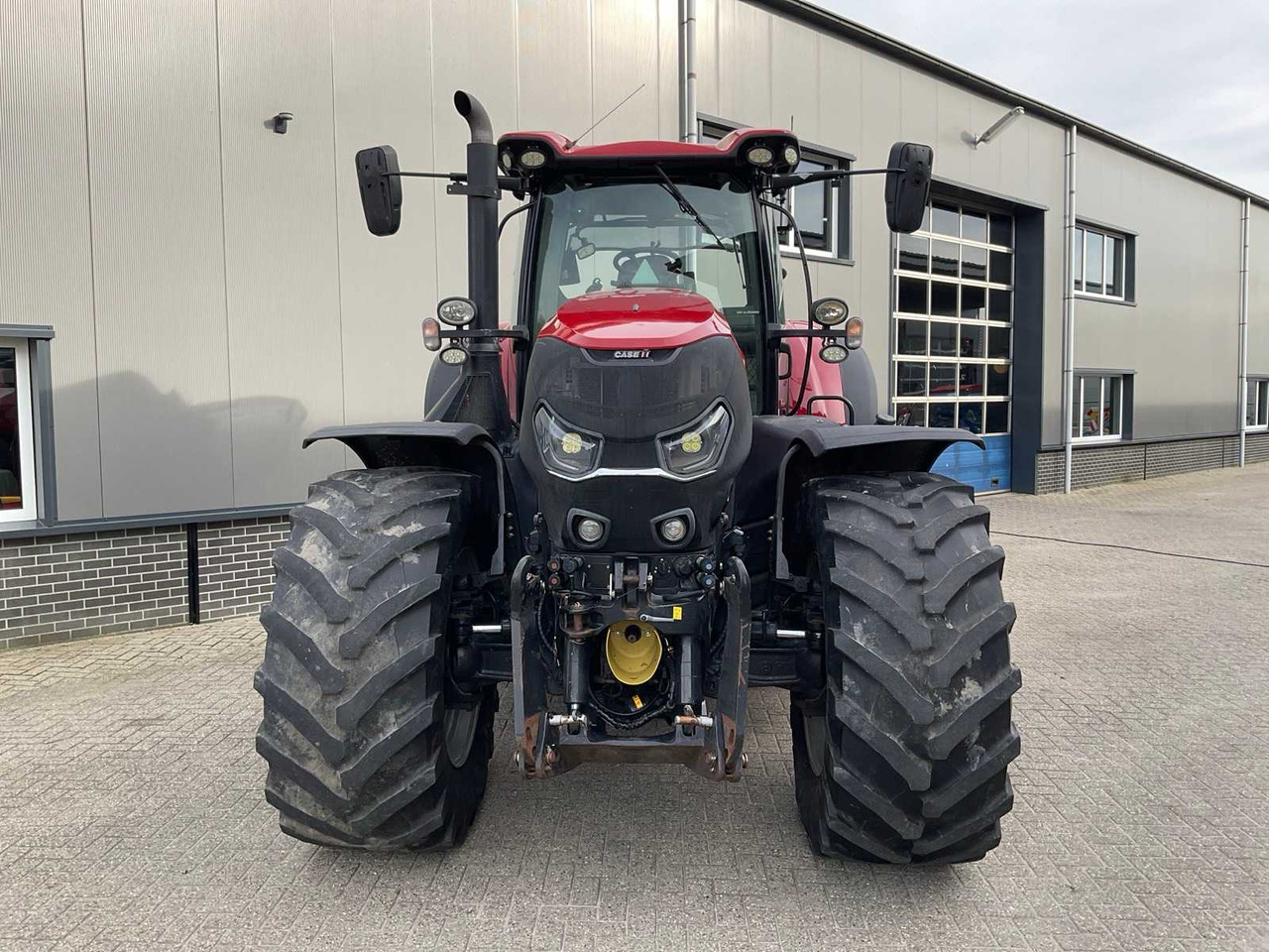 2016 CASE IH OPTUM 270 CVX AFS ALL-WHEEL DRIVE FARM TRACTOR - Traktor: foto 3 2016 CASE IH OPTUM 270 CVX AFS ALL-WHEEL DRIVE FARM TRACTOR - Traktor: foto 3
