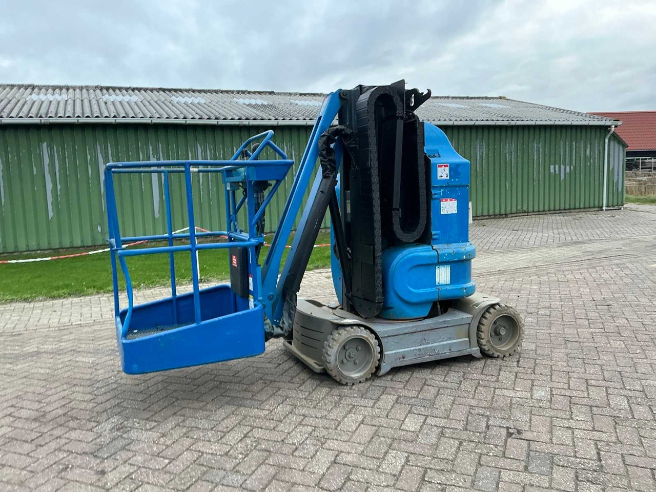 2017 ATN PIAF 880R AERIAL WORK PLATFORM - Platformë ajrore: foto 3 2017 ATN PIAF 880R AERIAL WORK PLATFORM - Platformë ajrore: foto 3