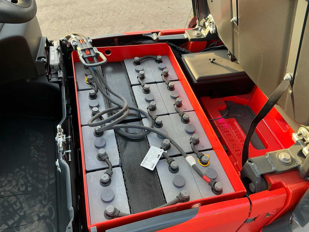 2023 LINDE E15-02 FORKLIFT - Pirun ngritës: foto 4 2023 LINDE E15-02 FORKLIFT - Pirun ngritës: foto 4