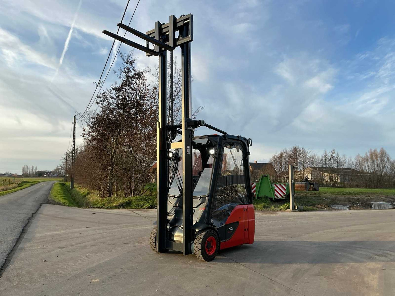 2023 LINDE E15-02 FORKLIFT - Pirun ngritës: foto 3 2023 LINDE E15-02 FORKLIFT - Pirun ngritës: foto 3