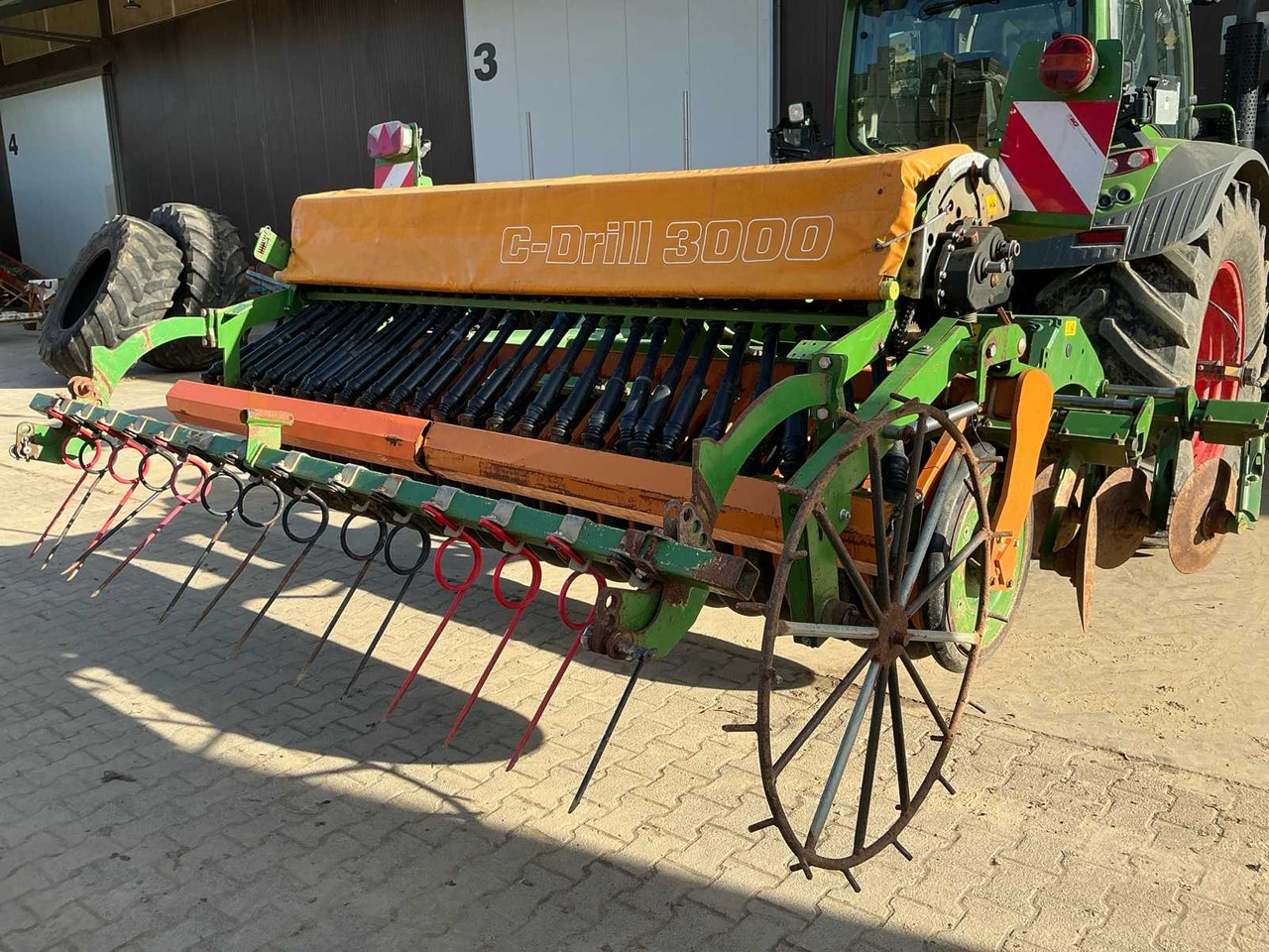 Amazone Catros 3001 + C-Drill 3000 - Lesë me disk: foto 4 Amazone Catros 3001 + C-Drill 3000 - Lesë me disk: foto 4
