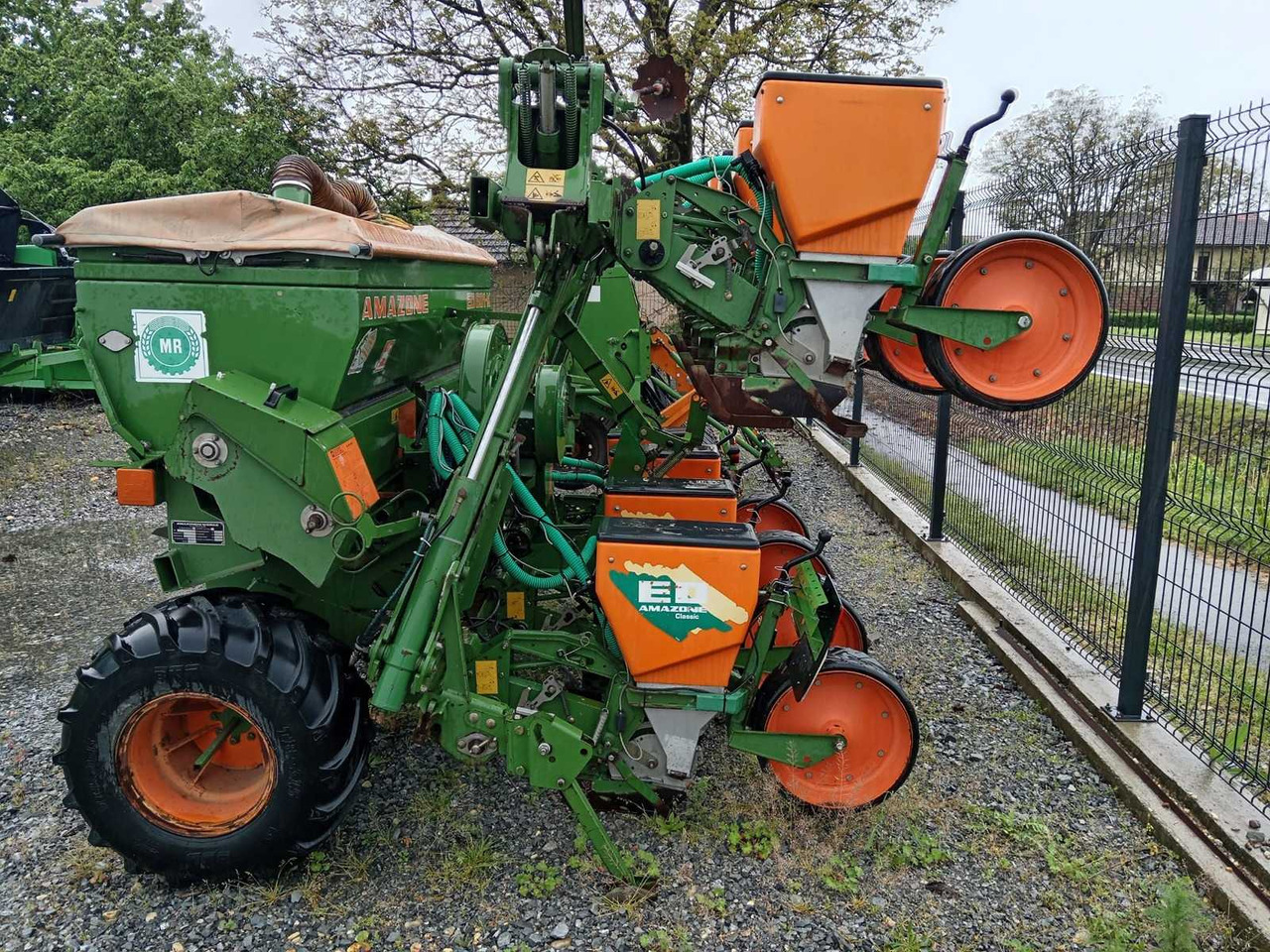 Amazone ED601K - Makinë mbjellëse precize: foto 2 Amazone ED601K - Makinë mbjellëse precize: foto 2