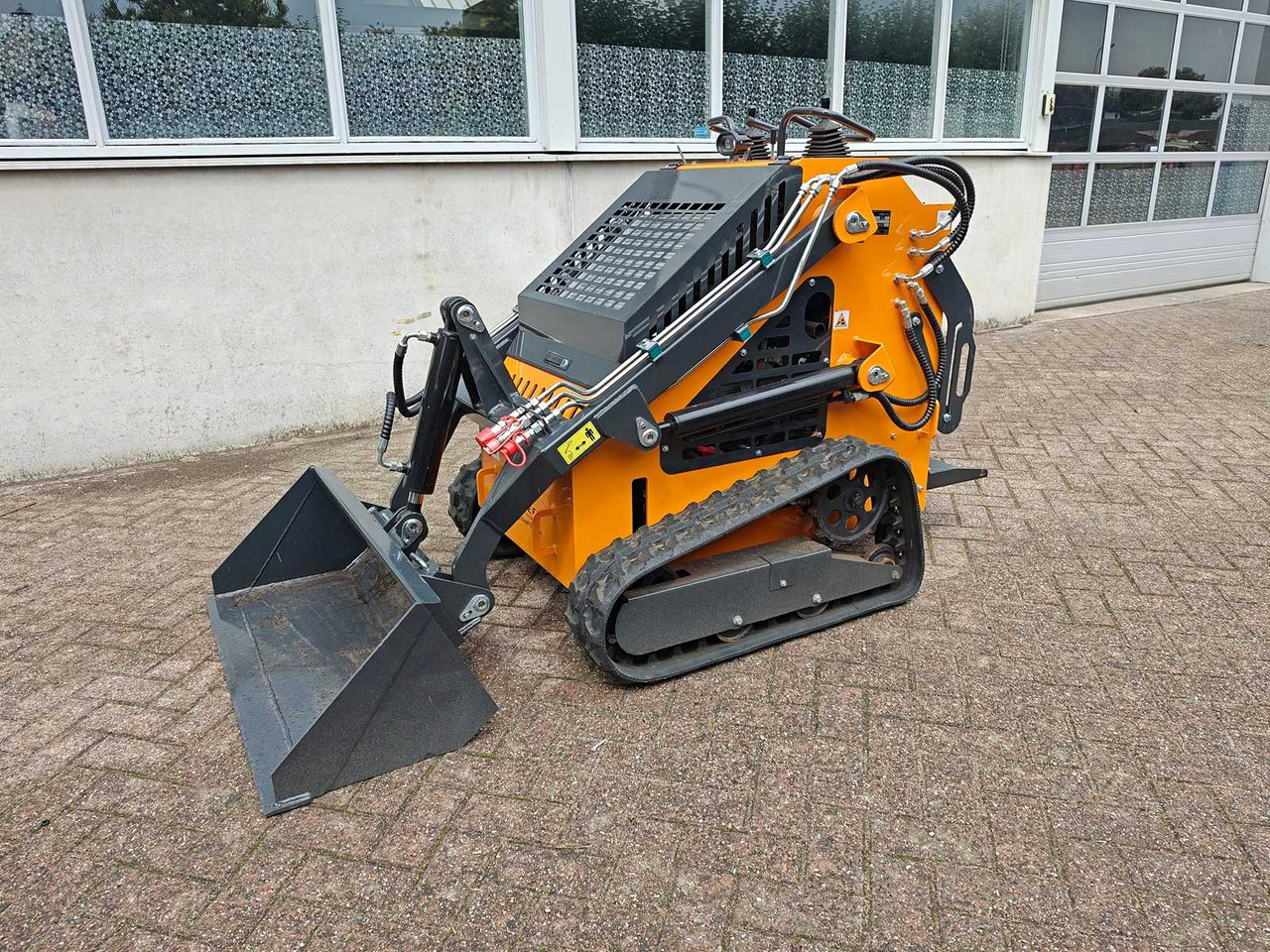 Arteer QB-480 - Mini fadrom: foto 1 Arteer QB-480 - Mini fadrom: foto 1