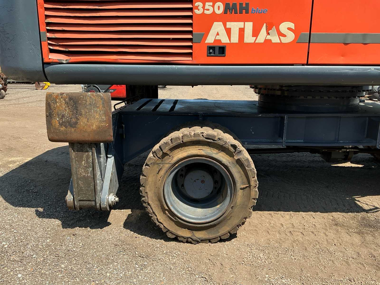 Atlas 350MH - Autovinç: foto 4 Atlas 350MH - Autovinç: foto 4