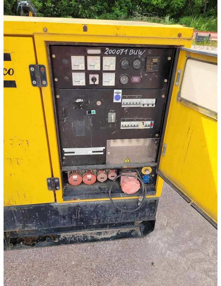 Atlas Copco QAS 108 - Pajisje ndërtimi: foto 5 Atlas Copco QAS 108 - Pajisje ndërtimi: foto 5