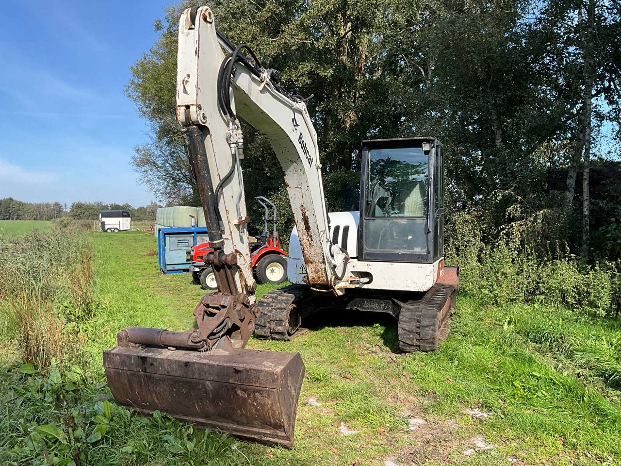 Bobcat 442 - Ekskavator me zinxhirë: foto 3 Bobcat 442 - Ekskavator me zinxhirë: foto 3