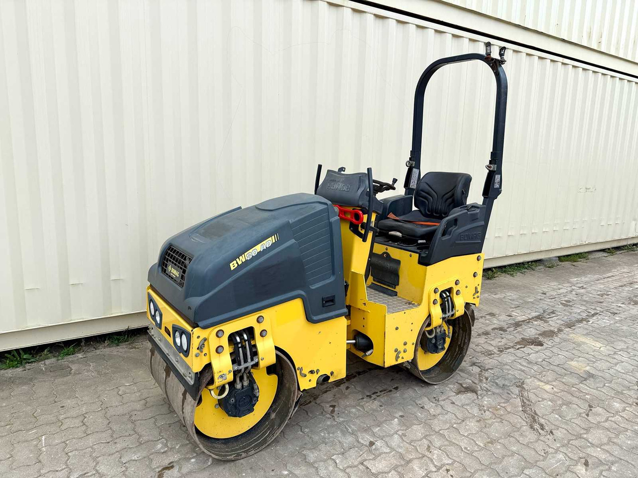 Bomag BW80AD-5 - Rul rrugësh: foto 1 Bomag BW80AD-5 - Rul rrugësh: foto 1