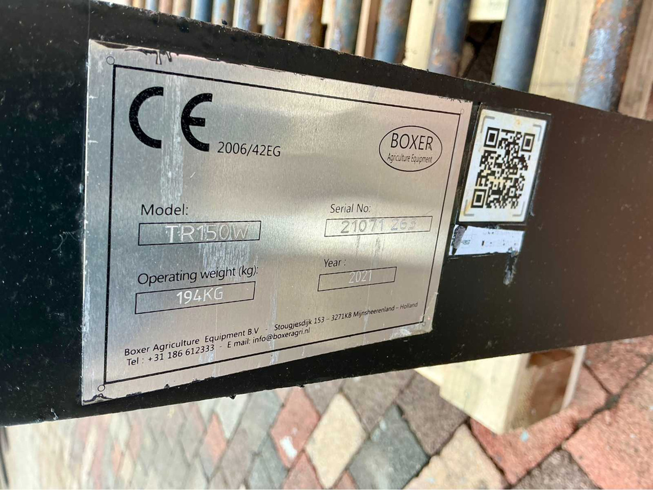 Boxer TR150W - Cisternë pleh i lëngshëm: foto 5 Boxer TR150W - Cisternë pleh i lëngshëm: foto 5