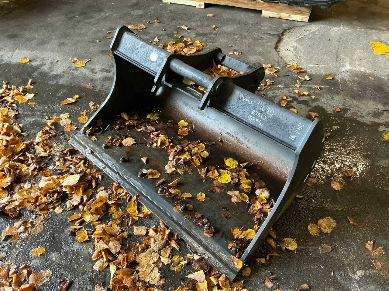 CANGINI - 2021 - SPOON FOR TEREX YANMAR SCHAEFF VIO80 B75W B95W B110W - Fadrom me goma: foto 1 CANGINI - 2021 - SPOON FOR TEREX YANMAR SCHAEFF VIO80 B75W B95W B110W - Fadrom me goma: foto 1