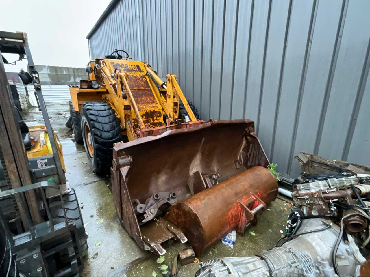 CASE W20 SHOVEL - Fadrom me goma: foto 2 CASE W20 SHOVEL - Fadrom me goma: foto 2