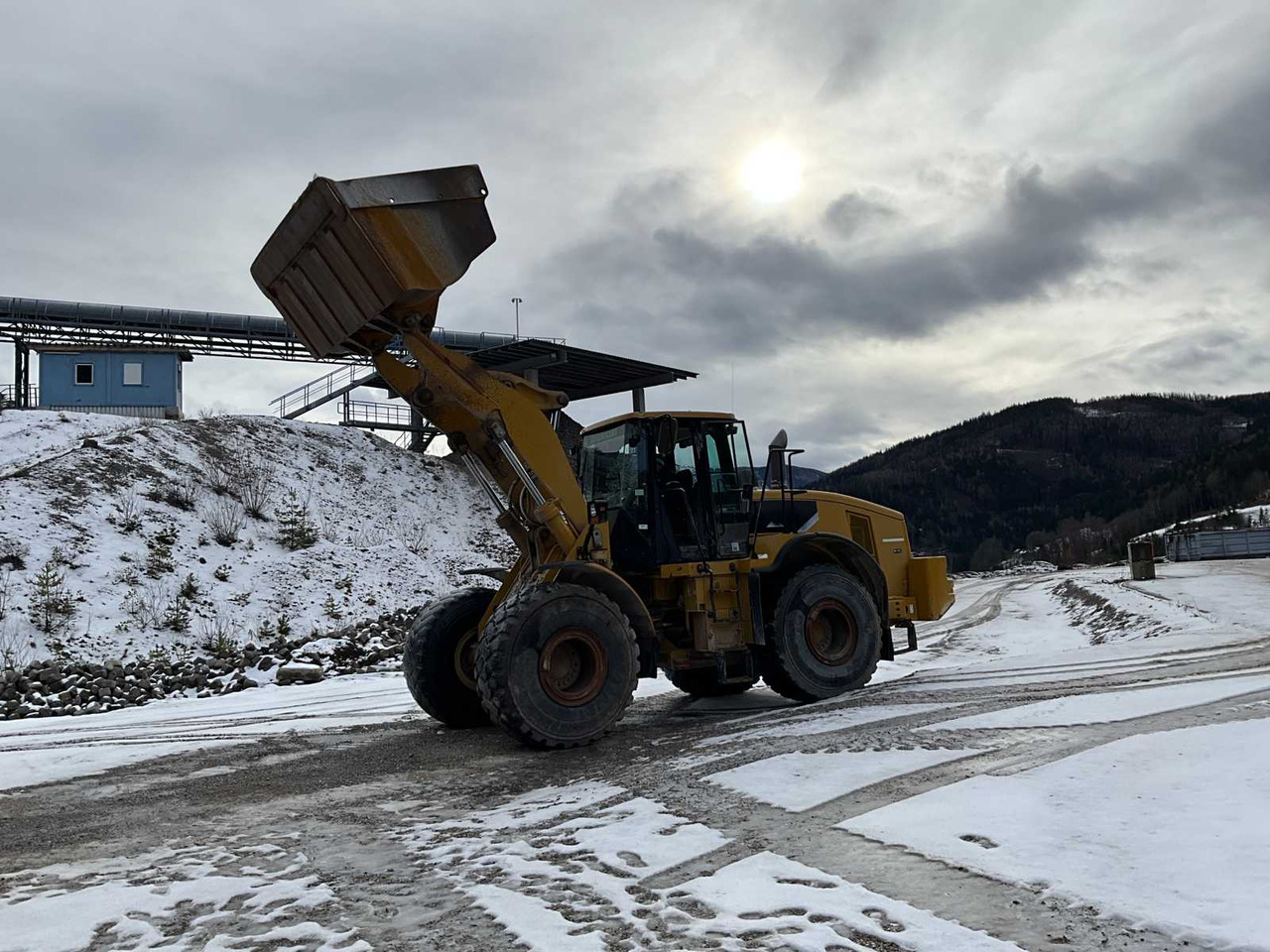 CAT 972H - Fadrom me goma: foto 2 CAT 972H - Fadrom me goma: foto 2