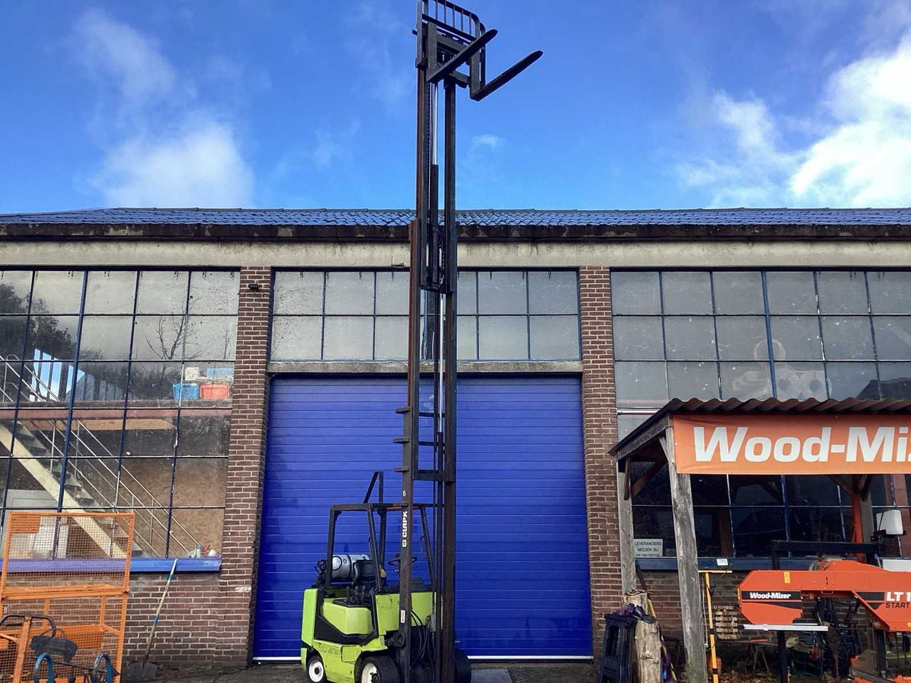 Pirun ngritës CLARK - 1999 - CGC30 - FORKLIFT 7300 MM: foto 9