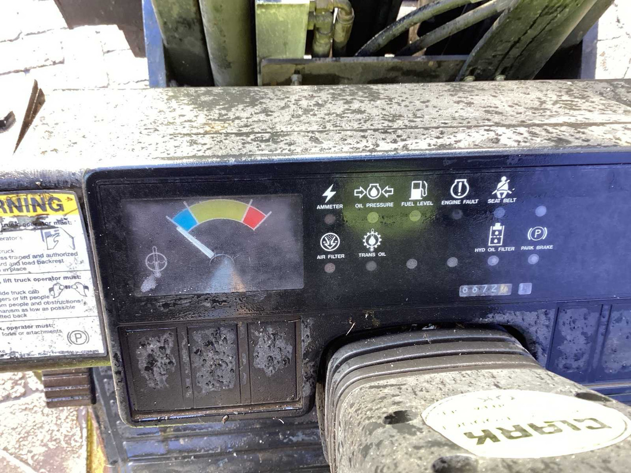 Pirun ngritës CLARK - 1999 - CGC30 - FORKLIFT 7300 MM: foto 14